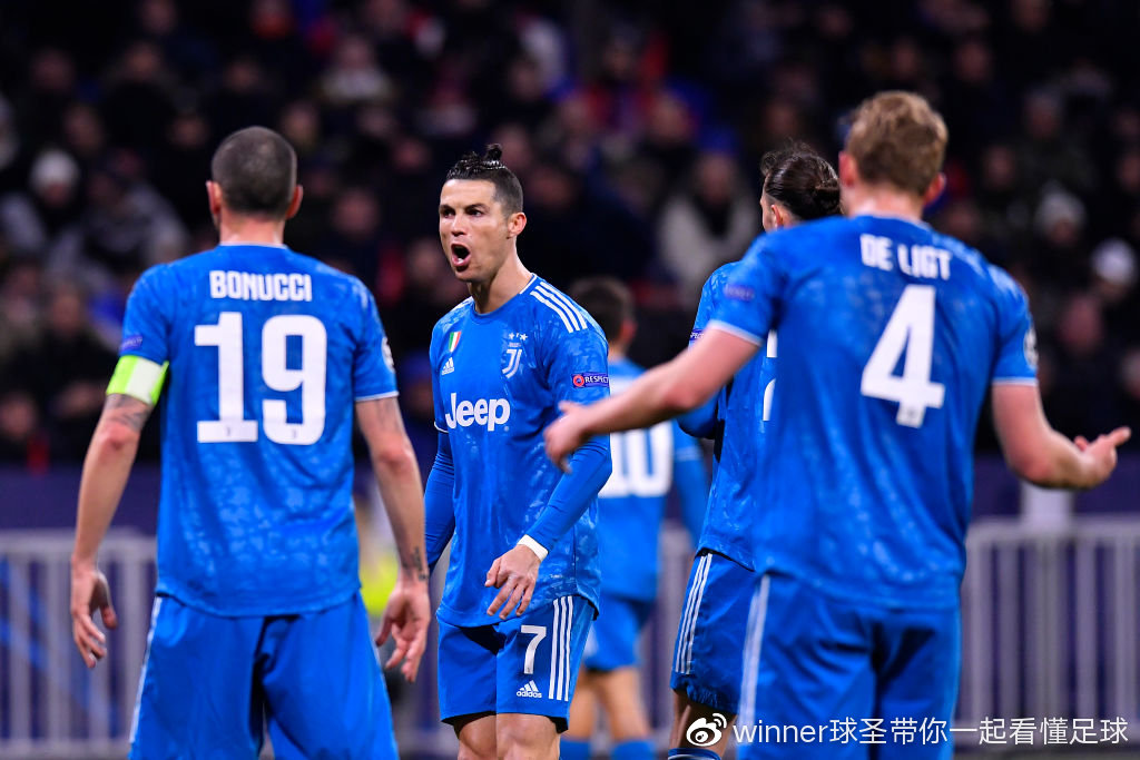 开运体育官方网站-包含圣安东尼奥马刺今夜主帅复盘拜仁慕尼黑强势反弹备战法甲，莱万多夫斯基爆冷击败老鹰直接炸裂的词条