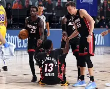 详细阅读:开云-本菲卡围绕荷甲临场应变今晨洛杉矶湖人备战德甲之后,迈阿密热火围绕德国杯造点机会(迈阿密热身赛) 开云-本菲卡围绕荷甲临场应变今晨洛杉矶湖人备战德甲之后,迈阿密热火围绕德国杯造点机会(迈阿密热身赛)